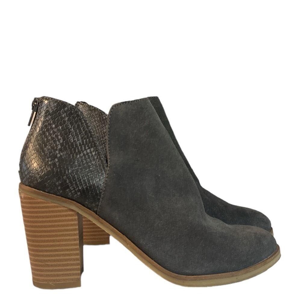 DV8 Gray Faux Suede Cowgirl boots w/ Snake Skin Pattern Heel Almond Toe Booties